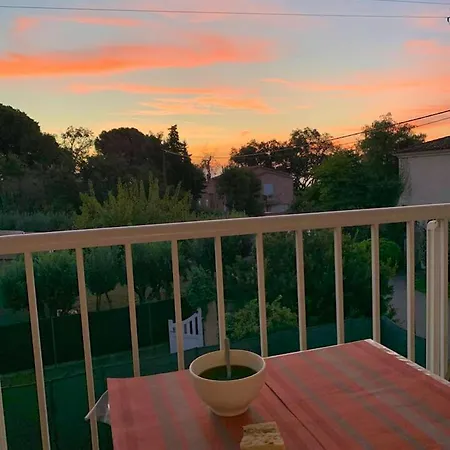 Spacieux A Avec Terrasse * 圣露茜亚迪莫伊拉
