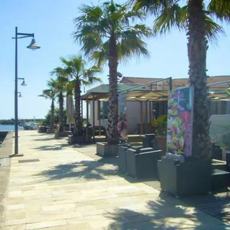 公寓 Spacieux A Avec Terrasse