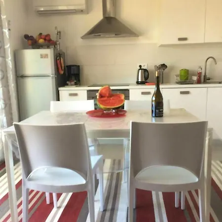 公寓 Spacieux A Avec Terrasse *