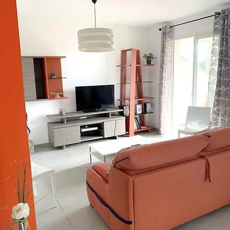 Spacieux A Avec Terrasse *
